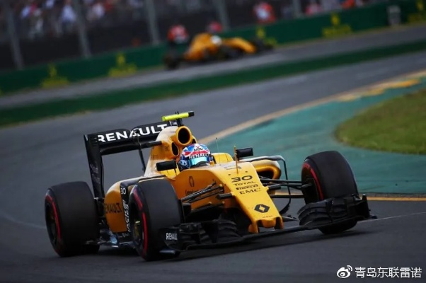 F1赛车轰鸣声，让你身临其境的赛车体验-第2张图片-www.211178.com_果博福布斯